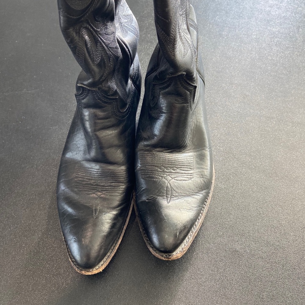 Black leather cowboy boots